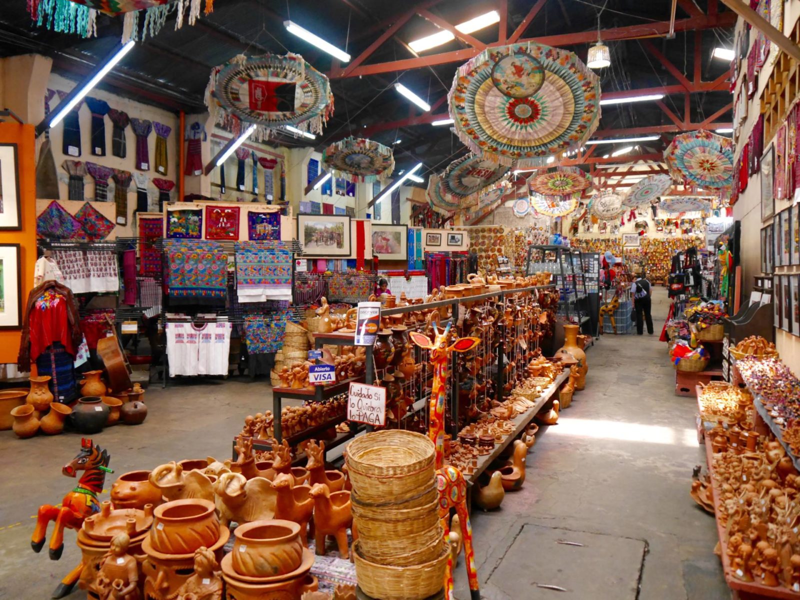 antigua-guatemala-market