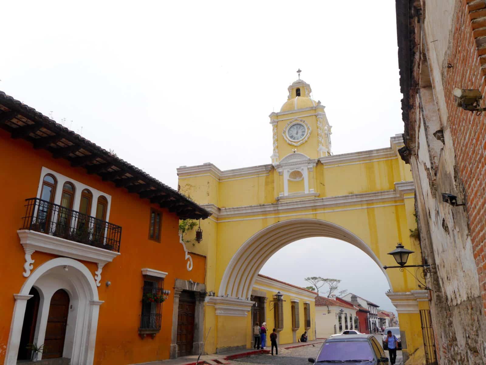 antigua-guatemala-santa-catalina-arch2