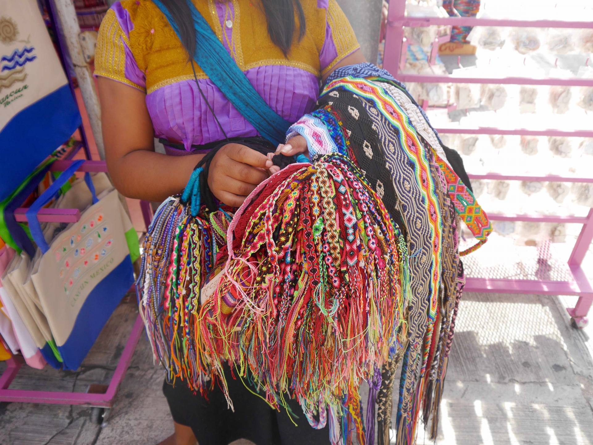 friendship-bracelets-low