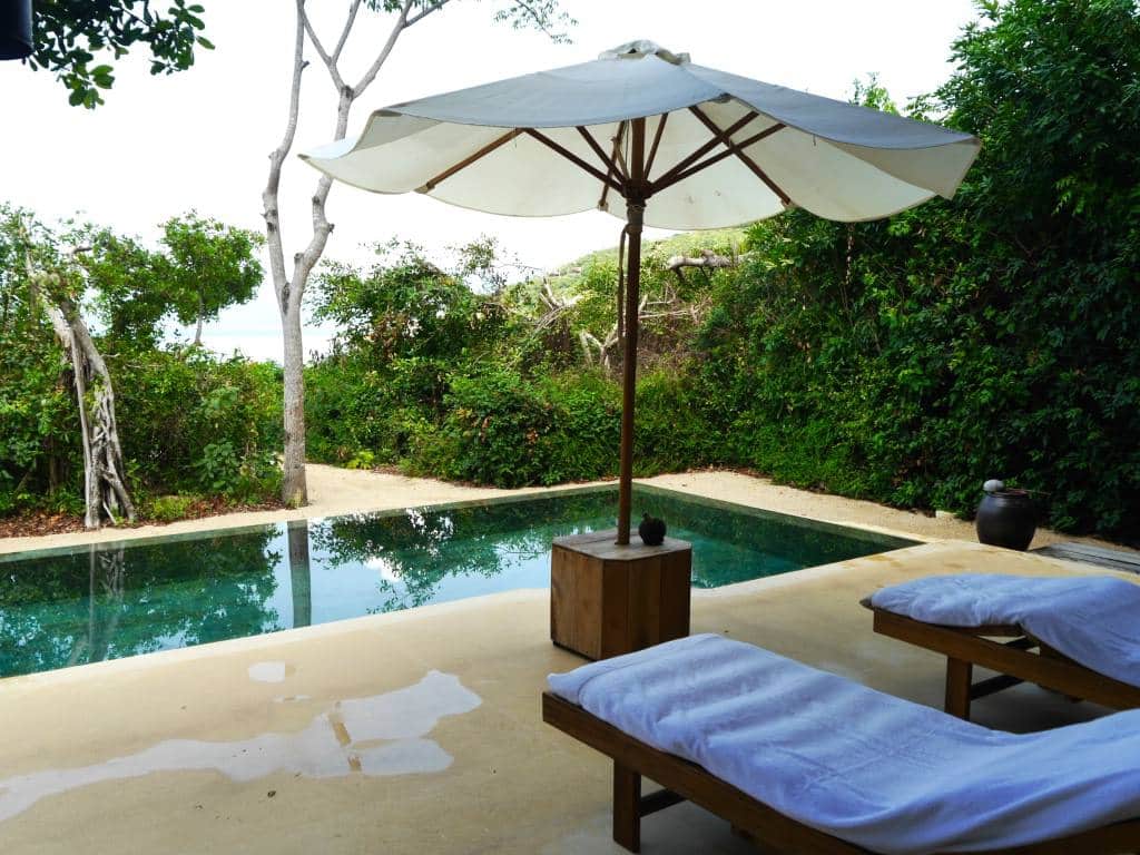 the-travelista-six-senses-ninh-van-bay-beach-villa-pool