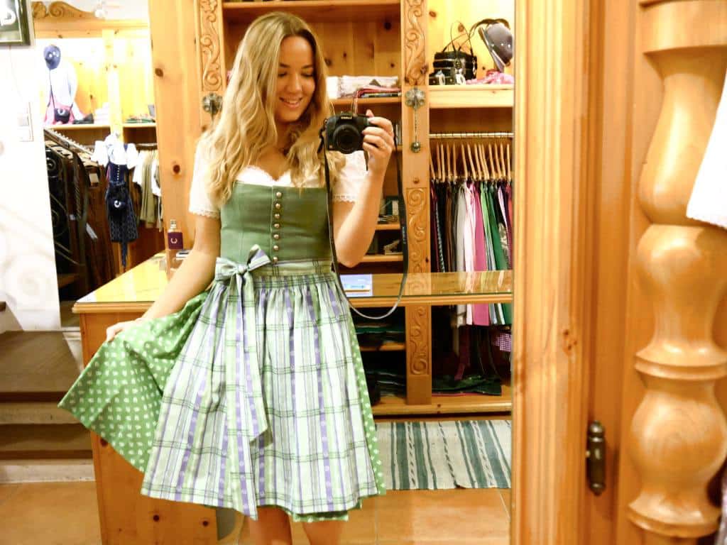 austrian-dirndl-dress-jess-gibson-the-travelista