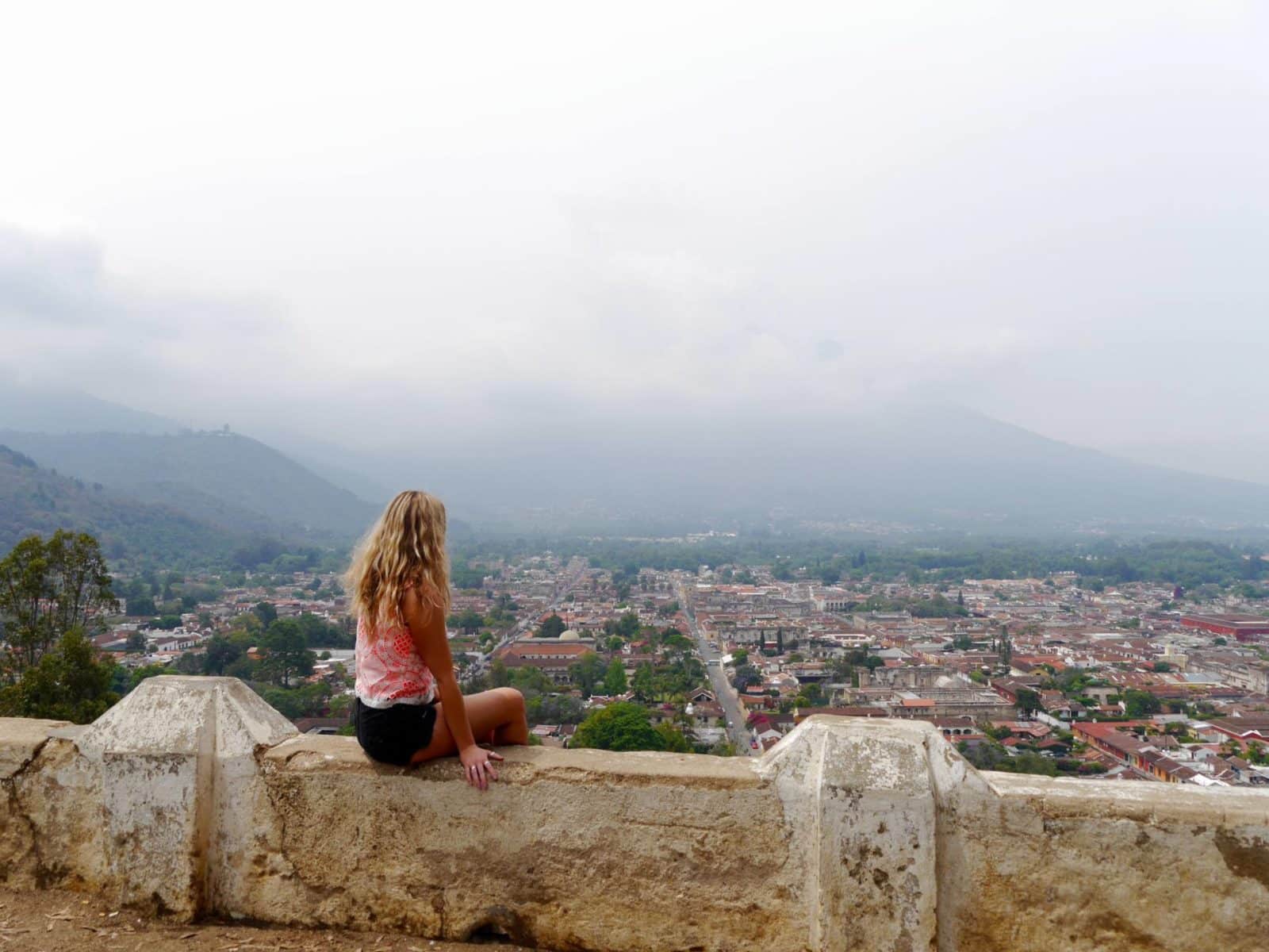 the-travelista-jess-gibson-guatemala-antigua