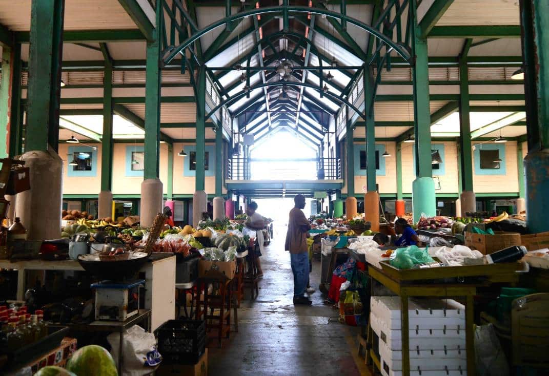 st-johns-market-antigua