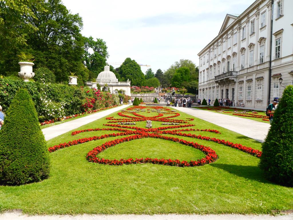 mirabelle-gardens-salzburg-austria