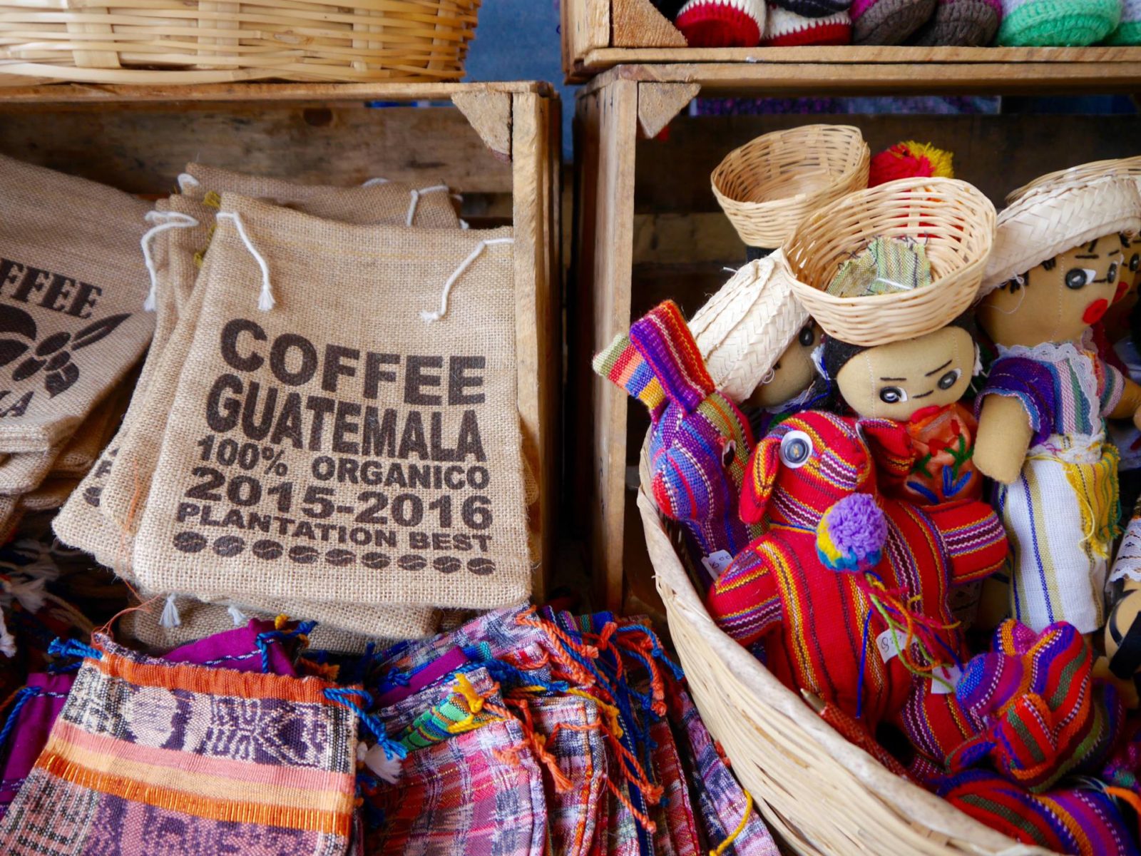 guatemala-coffee-lake-atitlan