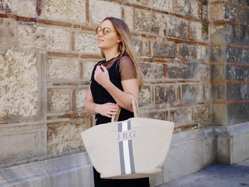 rae-feather-canvas-bag-jess-gibson-the-travelista-blog-giveaway1