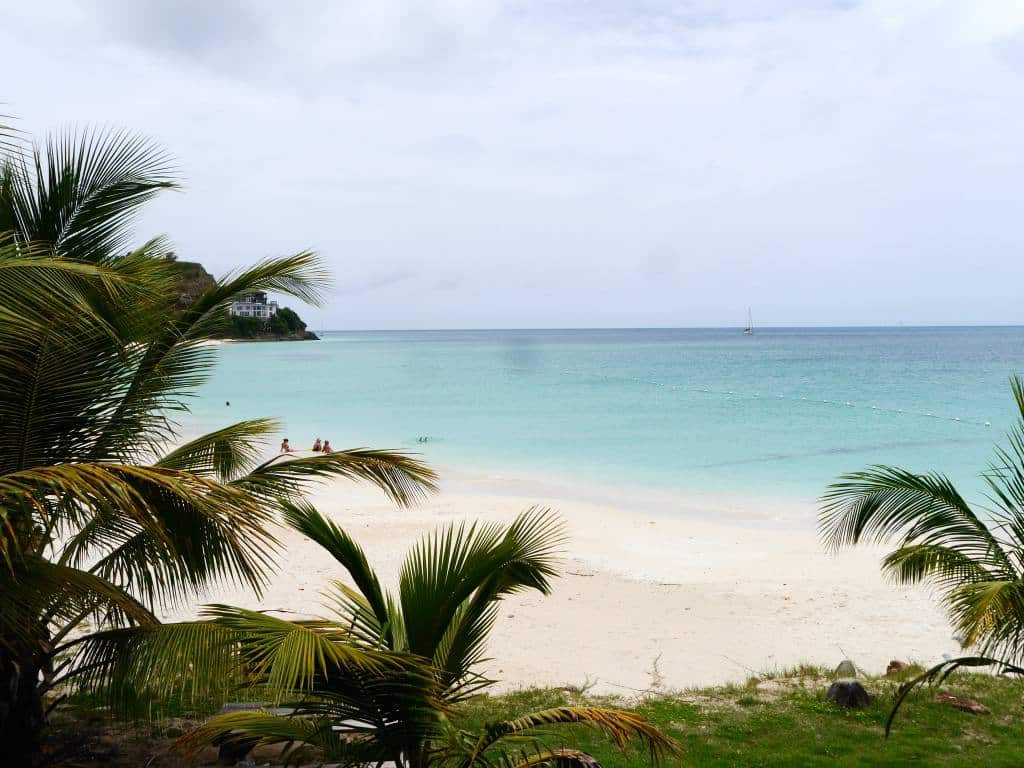 antigua-beach