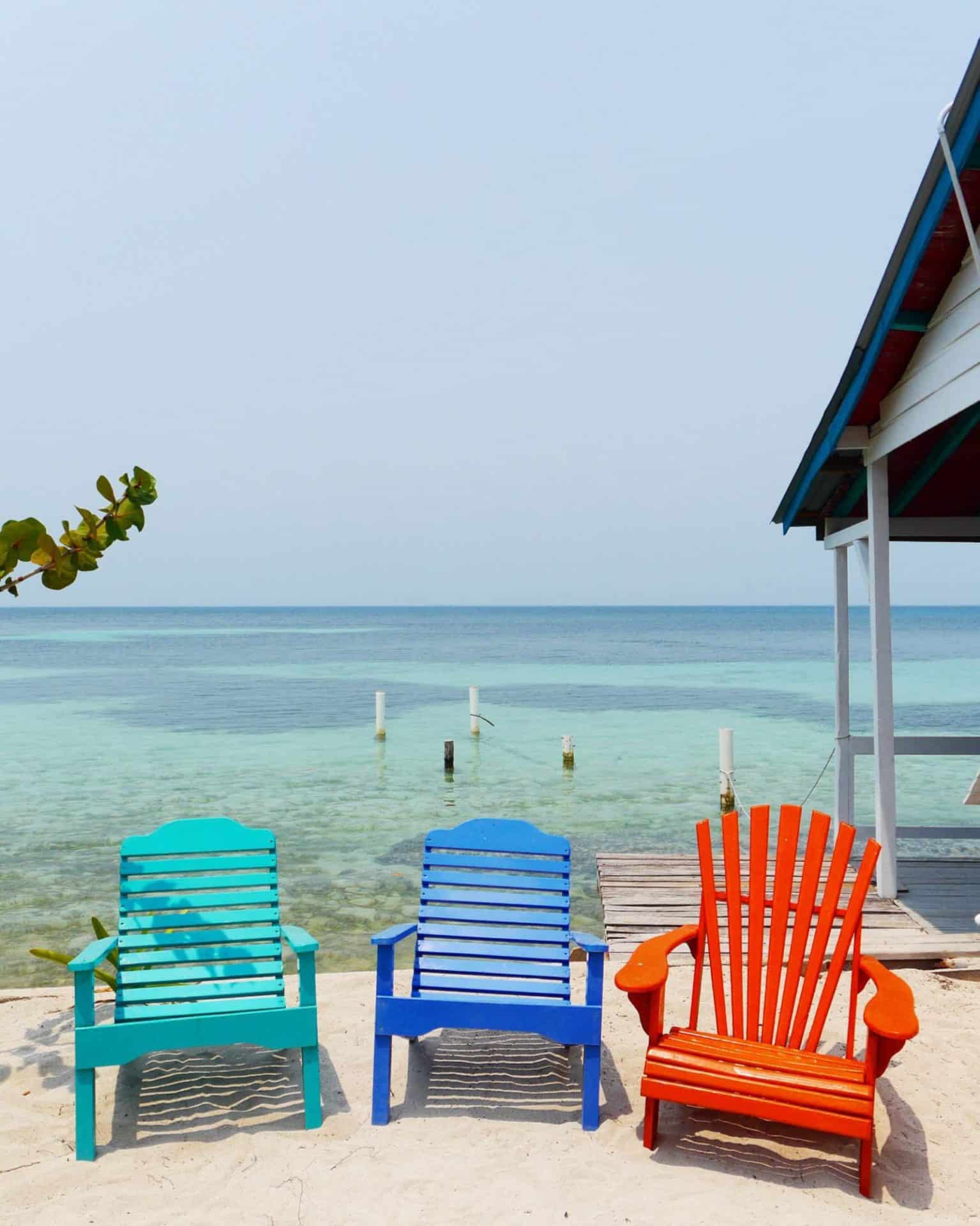 reasons-to-visit-belize-island