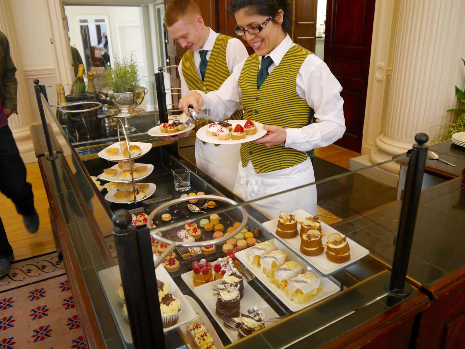 afternoon-tea-the-pump-room-bath6